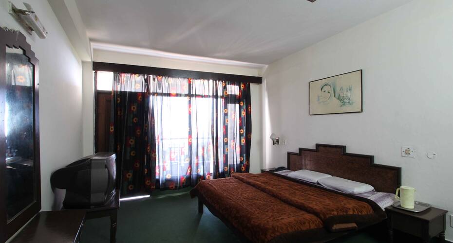 Hotel Ambica Palace, Mussoorie 4